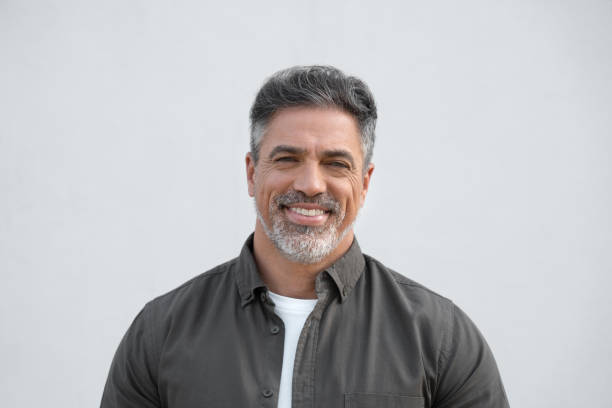 <em>Carlos</em>